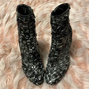 Kendall & Kylie sequined booties. Black and gray. Size 9.